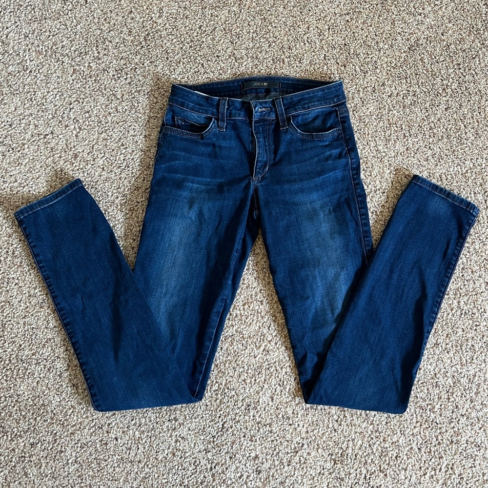 Joes jeans “curvy skinny” fit jeans. Size 26.
